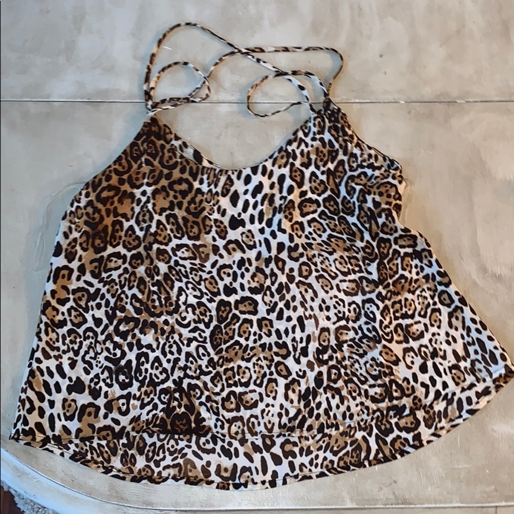 Top - Picture 2 of 2